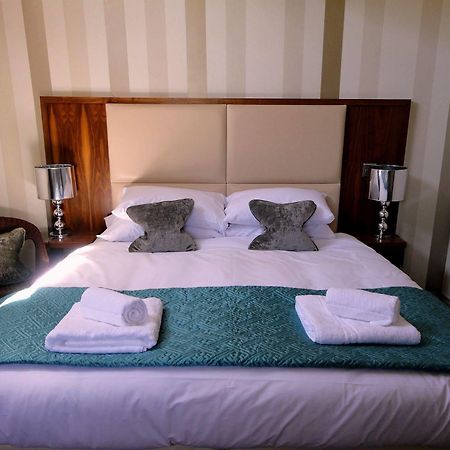 The Cherry Tree Inn Henley-on-Thames Eksteriør bilde